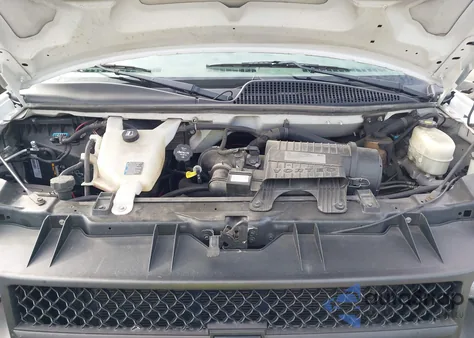 2016 Chevrolet Express 2500 Work Van z USA, uszkodzony, nr VIN 1GCWGAFF7G1334974